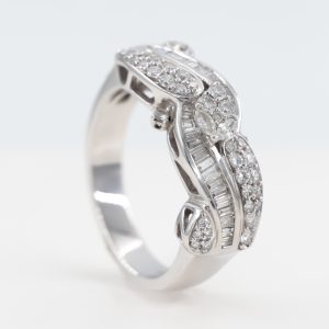 Twist Diamond Ring with 18k White Gold